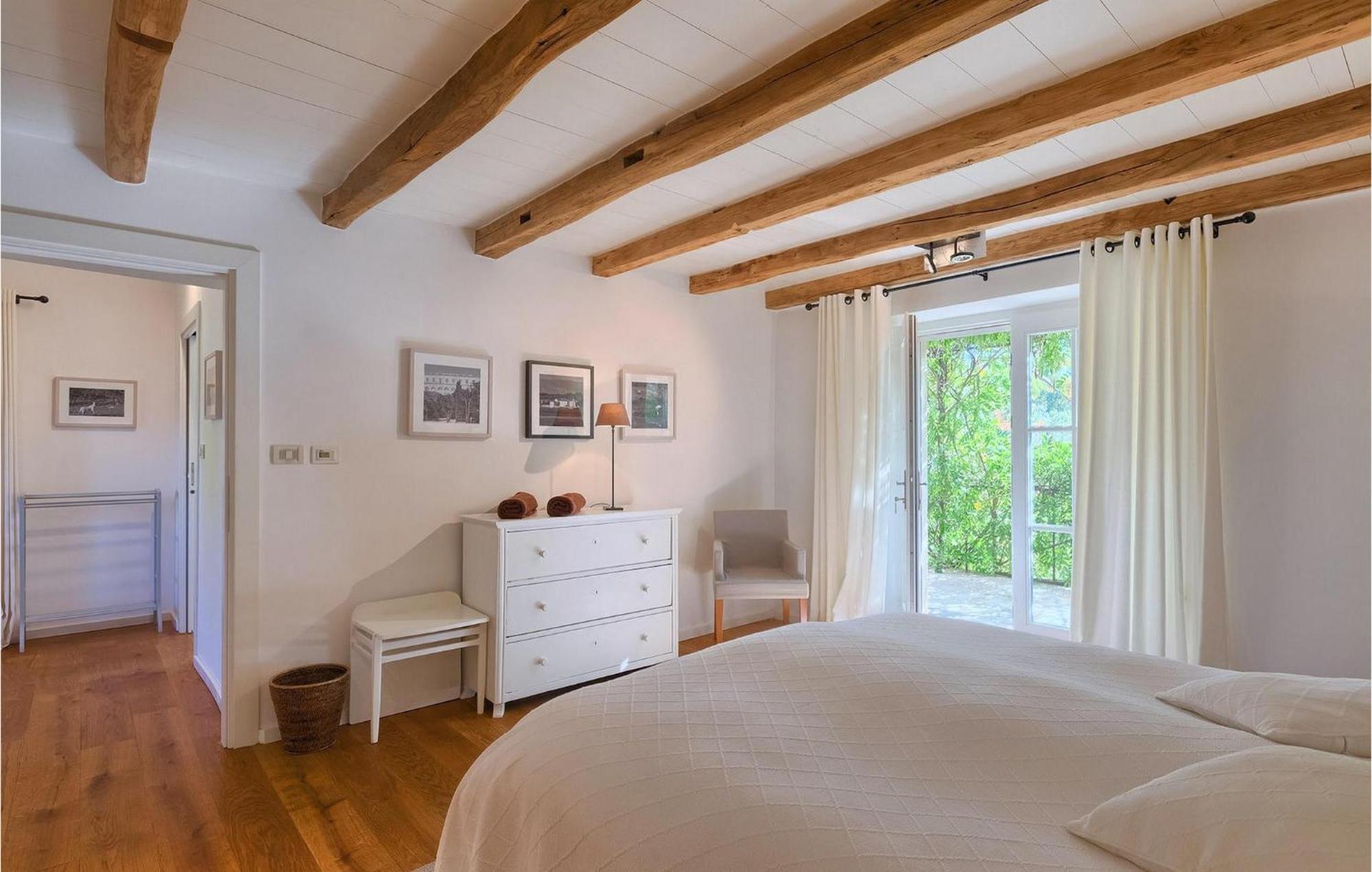 Villa Cipresso Πόρετς Εξωτερικό φωτογραφία